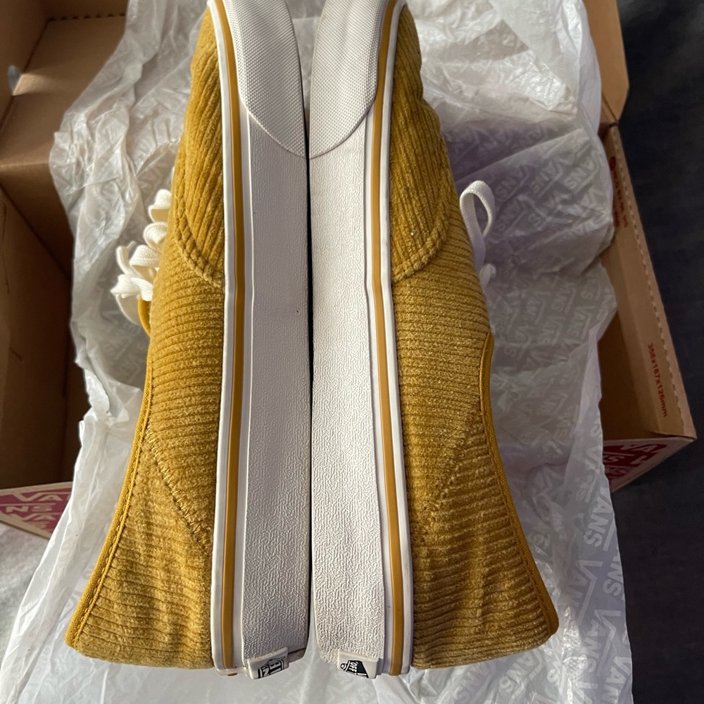 Vans size 12 - Picture 3 of 4